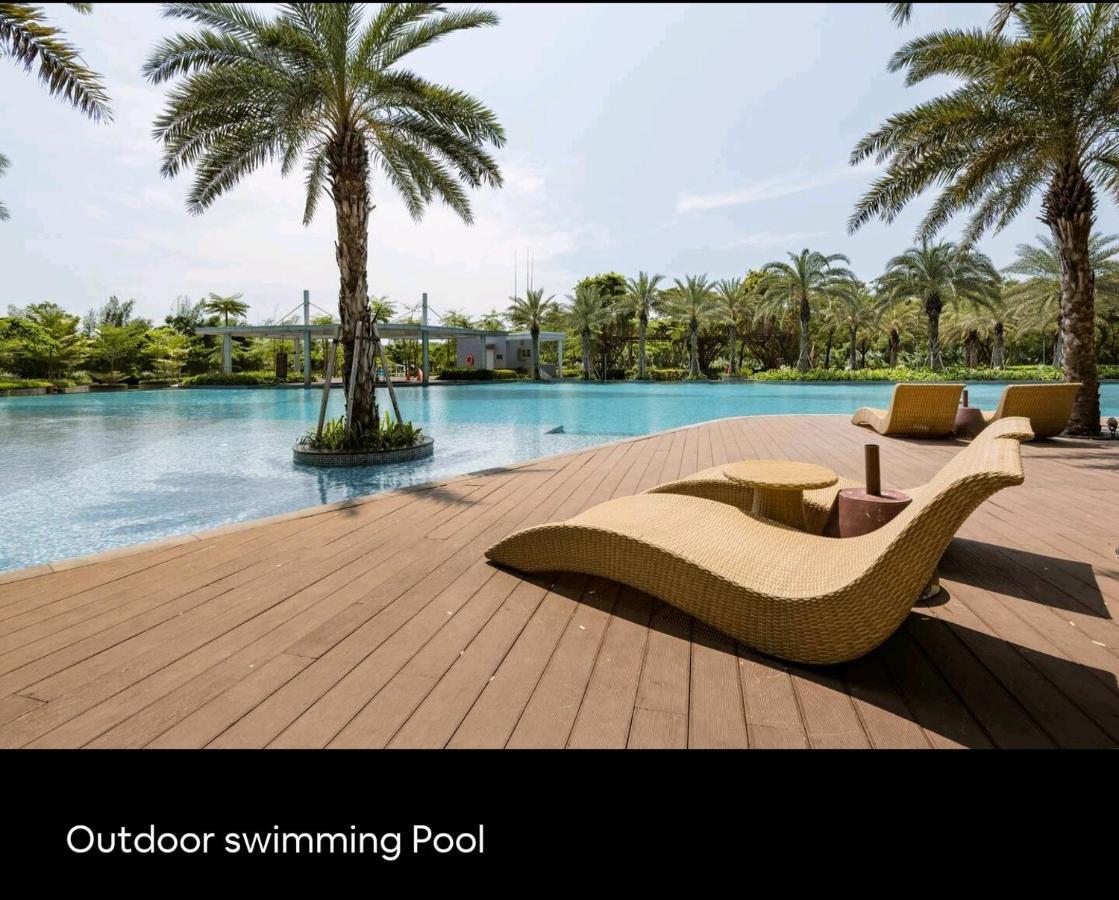 ג'קרטה Studio Sea View Apartment At Gold Coast Pik By Mysweethome מראה חיצוני תמונה