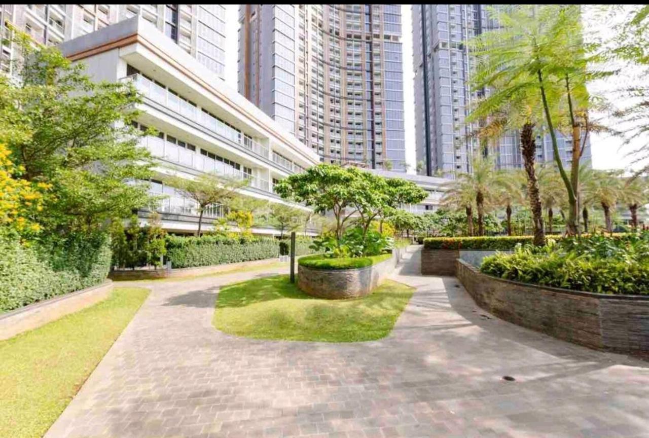 ג'קרטה Studio Sea View Apartment At Gold Coast Pik By Mysweethome מראה חיצוני תמונה